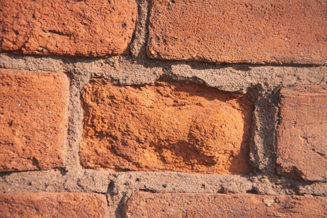 Brick pointing
