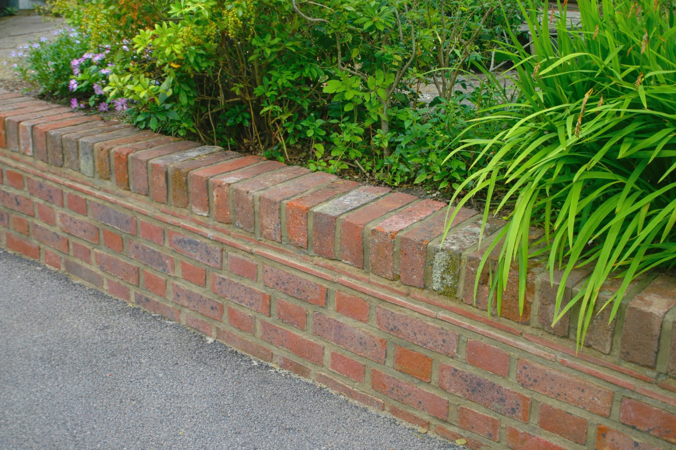 Brick wall installation